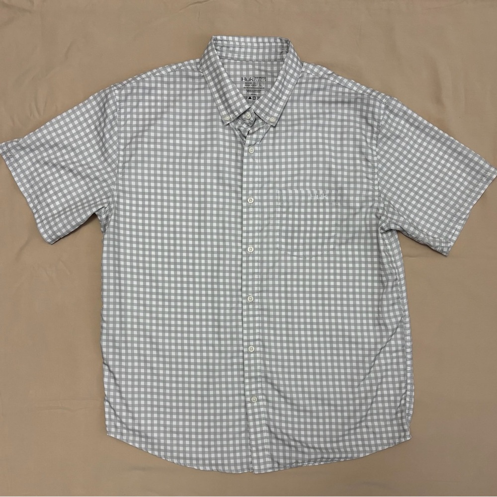 Huk Short Sleeve Button-Down Gray and White Gingham Shirt